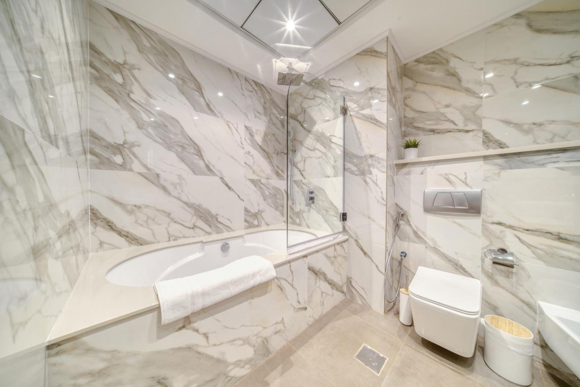 Luxurious 4 Bedroom Duplex With Terrace & Sea View ドバイ エクステリア 写真